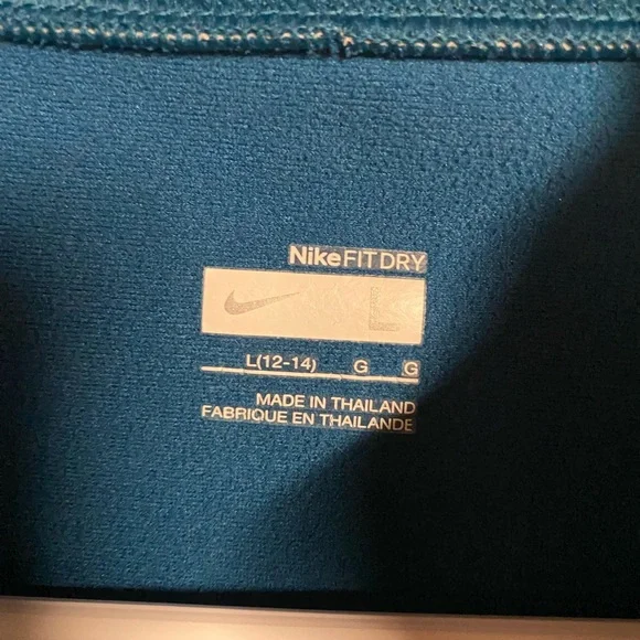 Nike fit dry women’s half zip, size Large - Picture 2 of 3